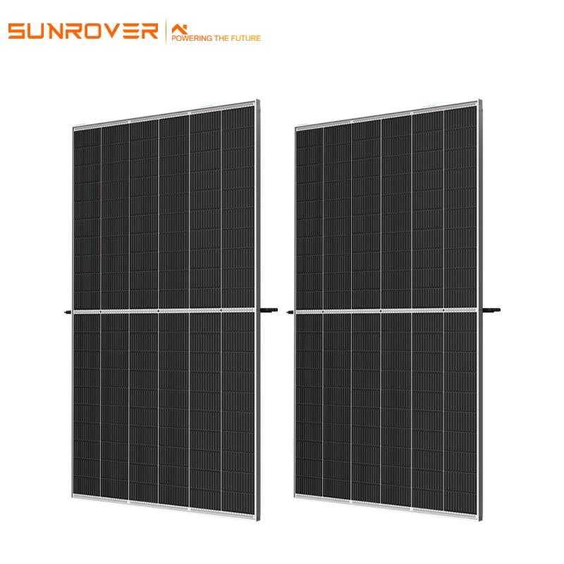 Full black solar panel half cut