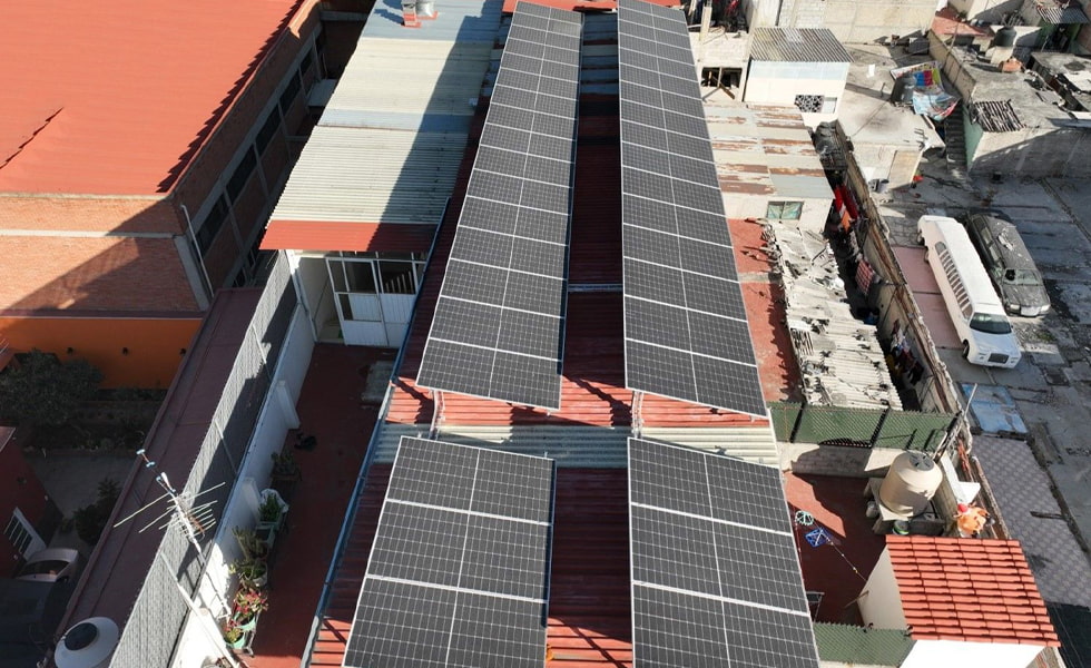 The Role and Advantages of High-Voltage Lithium Batteries in Industrial and Commercial Photovoltaic Energy Storage Systems