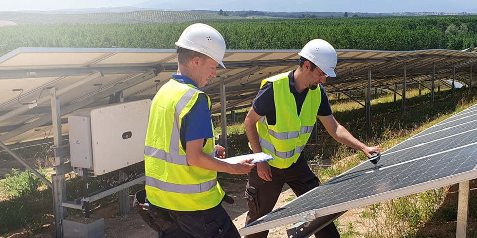 Considerations for solar projects during heat waves