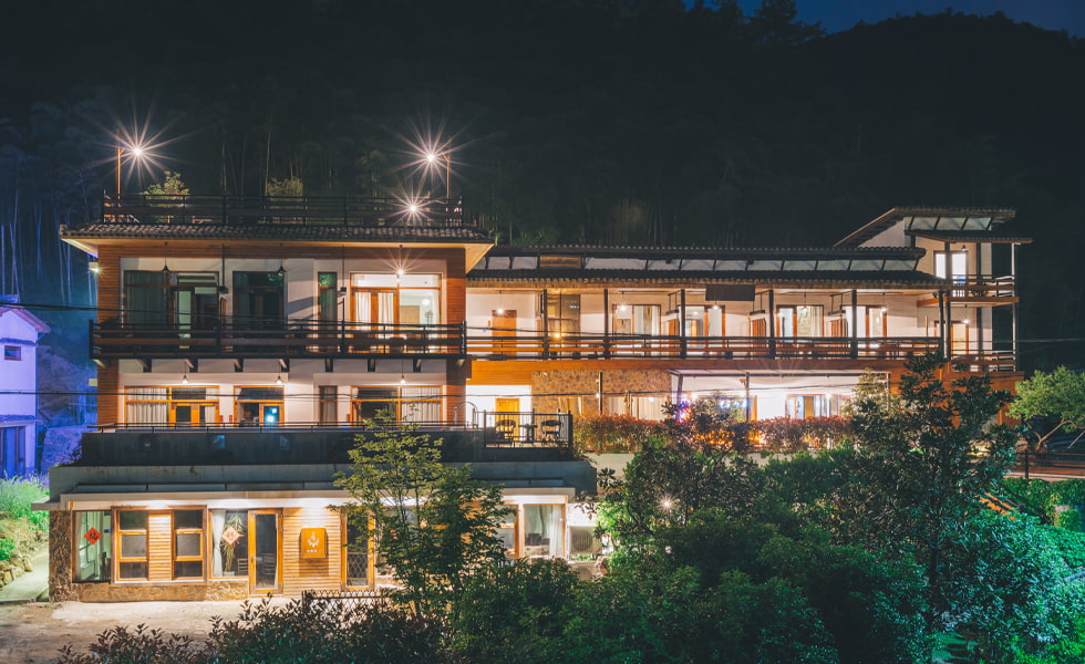 What is user-side energy storage?