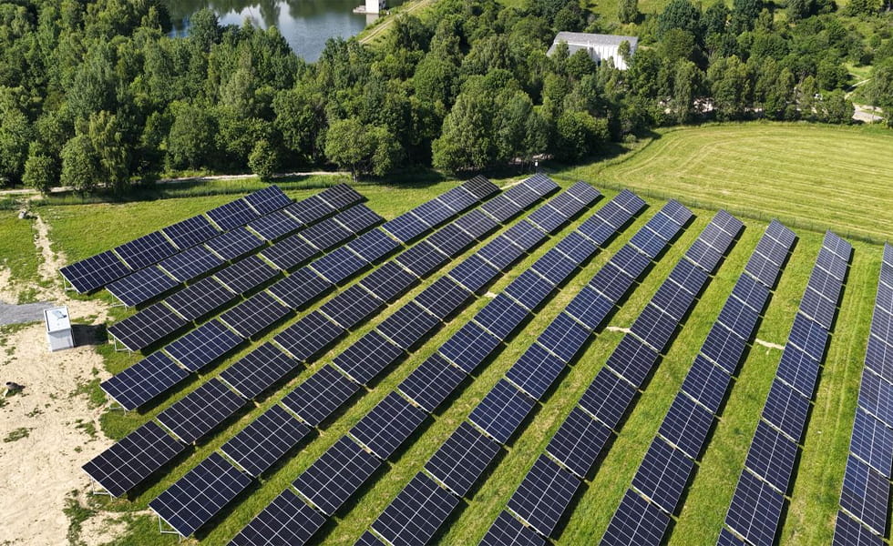 2026 EU Mandate: Grid-Ready Large-Scale Storage Only